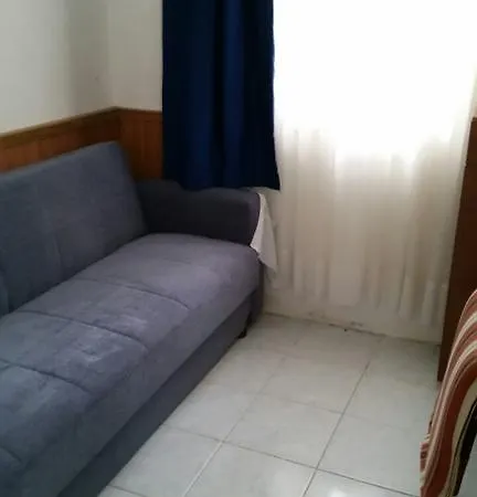 Gure Koy Evi Akçay